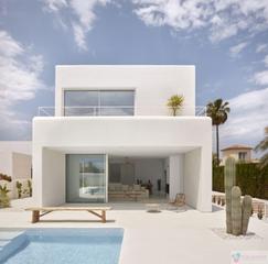 Chalet in Valle Romano Golf. Esteponavilla