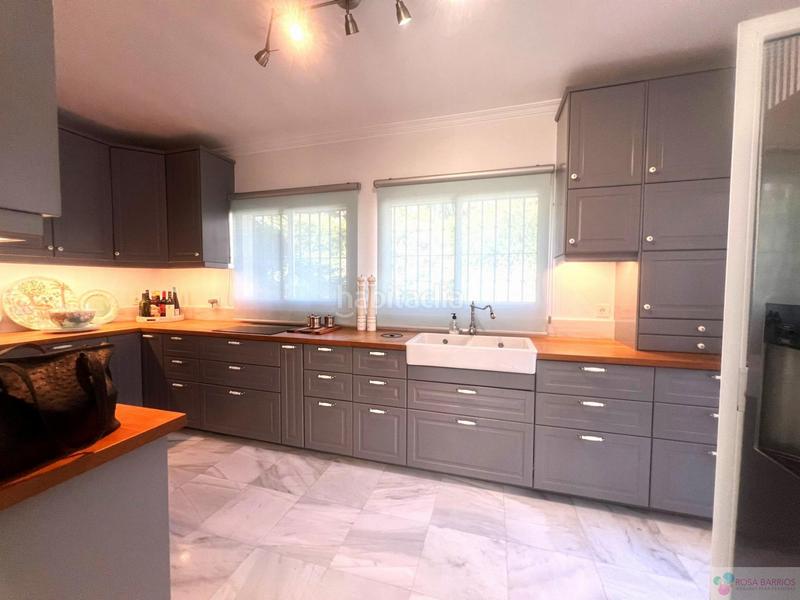 Foto 0d672096-6c62-47c0-8092-a42b479364dc. Chalet  en El Rosario - Ricmar Marbella