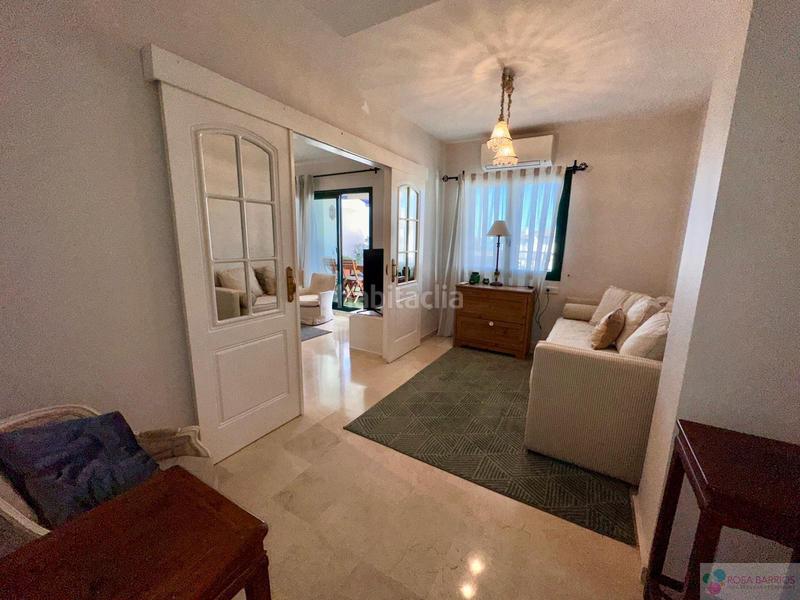 Foto 2d813e47-e121-4d94-9637-18e19d46964d. Attique avec parking piscine dans Nueva Alcántara Marbella