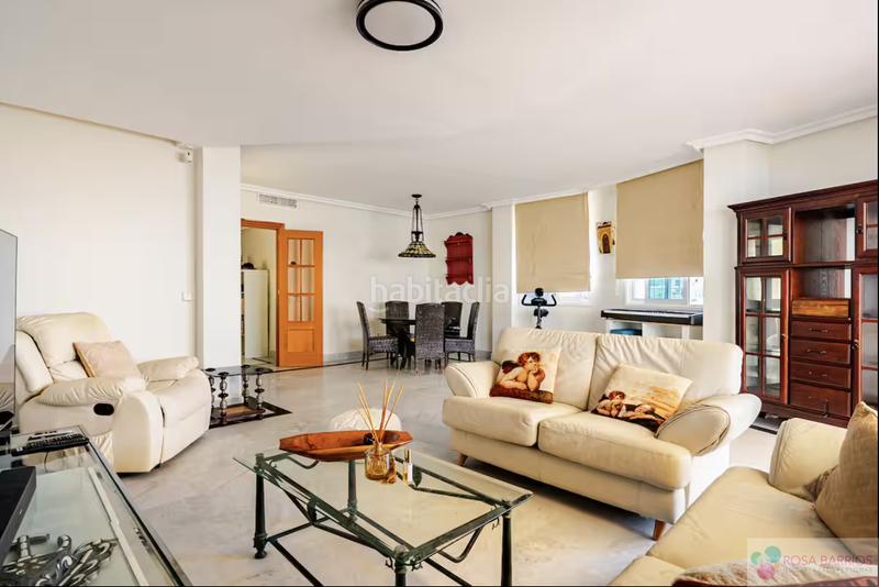 Foto 0becd9ef-9c6c-4510-8708-a0687ad03536. Ático atico en Playa Bajadilla - Puertos Marbella