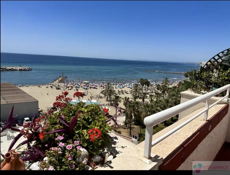 Foto f5c41aa9-7d6d-49b3-aafd-2d120df4ec7d. Ático atico en Playa Bajadilla - Puertos Marbella