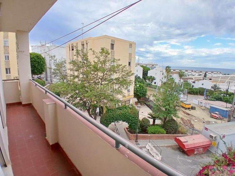 Foto 3724bcce-3139-433e-ab4e-be119a59796b. Appartamento in puerto de Estepona Estepona