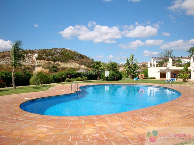 Foto 47a11264-a230-4975-a7d2-8c74b531a553. Penthouse with parking in Casares golf - Casares del sol Casares