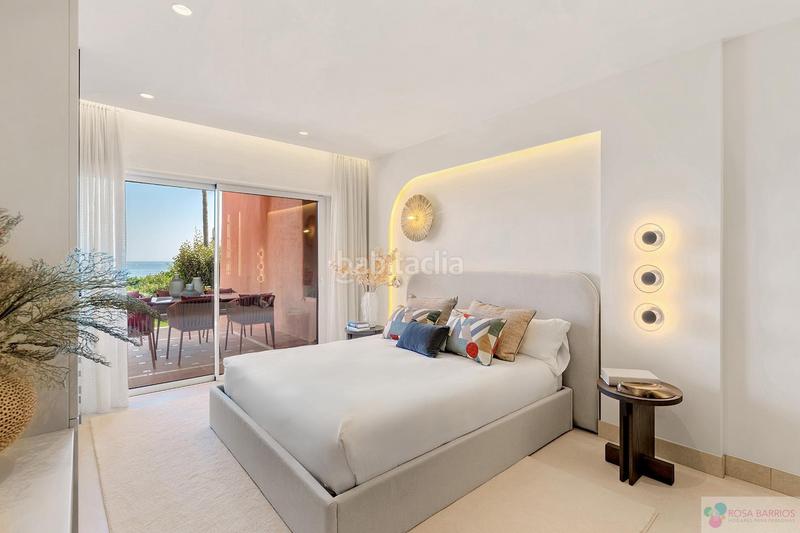 Foto 59d51994-5c12-4de3-88d4-6af8f092a966. Etagenwohnung mit parking pool in Guadalmansa Estepona