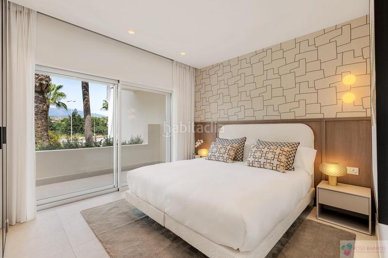 Foto 2d090131-9a18-4592-b413-2669e696ff0c. Apartament amb calefacció aparcament piscina a El Velerín Estepona