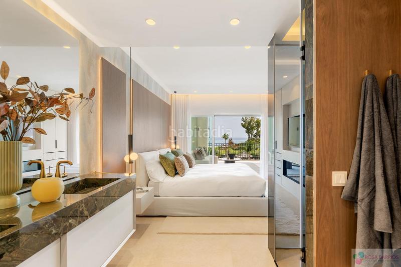 Foto 79fe8b61-ef63-481b-9d3e-6740eb821f23. Apartament amb calefacció aparcament piscina a El Velerín Estepona