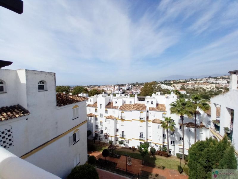 Foto 5999e918-3bab-4825-8b91-10c69b12caf6. Àtic amb aparcament piscina a Nueva Atalaya Estepona