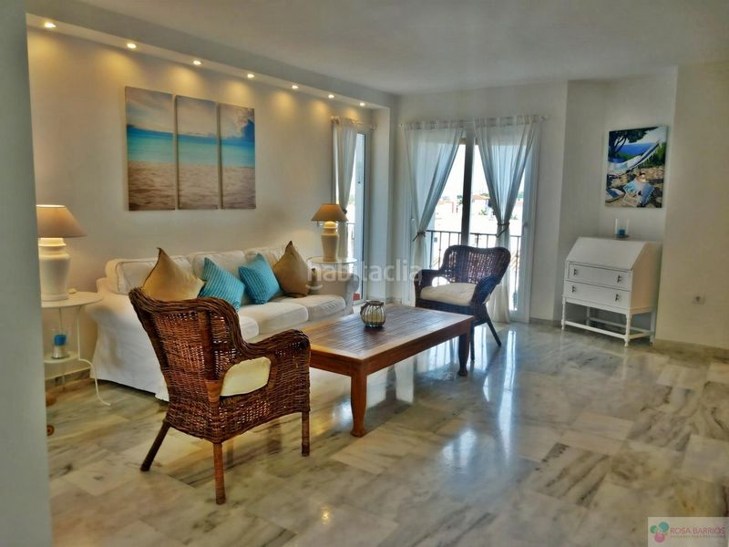 Foto c13e19fe-798d-46a1-a2bd-bb8f17f1c4c0. Àtic amb aparcament piscina a Nueva Atalaya Estepona