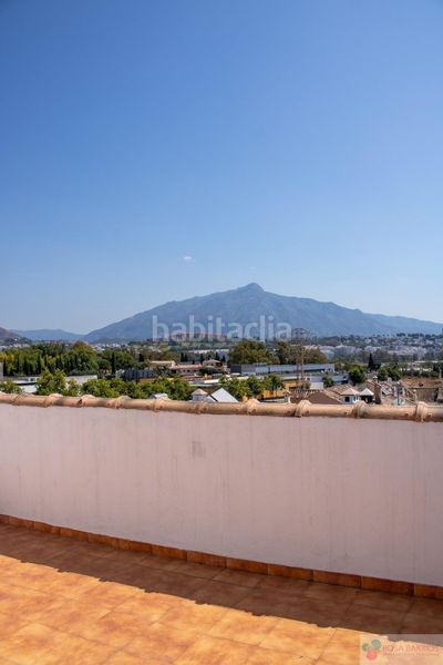 Foto c6f02efe-169d-42a7-9860-58e28e66e5fe. Àtic amb aparcament a San Pedro de Alcántara Pueblo Marbella