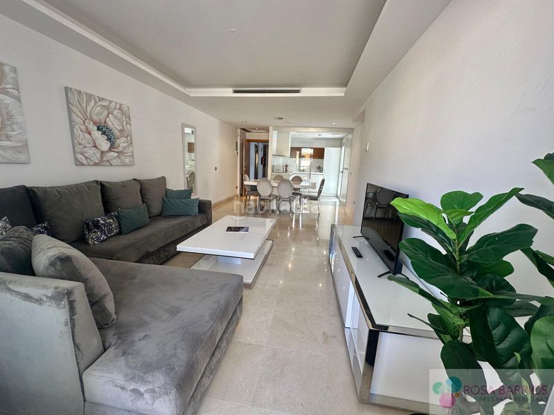 Foto e504c220-f2bd-4caa-90d2-98e99d7d60fd. Àtic amb aparcament piscina a Nueva Alcántara Marbella