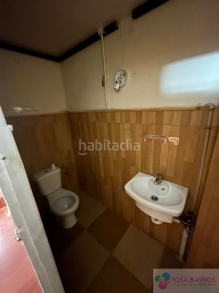 Foto 31245fd8-d921-4c84-adf7-abc9fc19a818. Local comercial a Divina Pastora Marbella