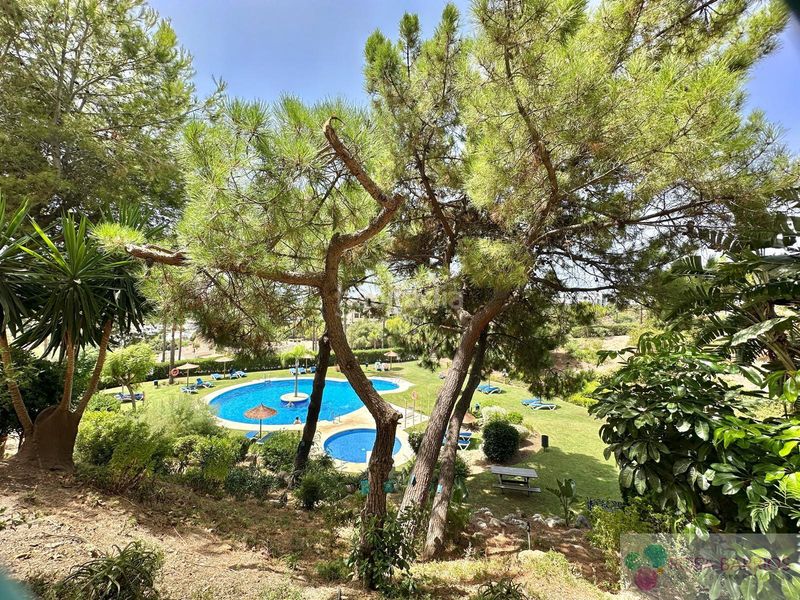 Foto 40c58d46-70a9-4ba1-9940-4cc3814abc5a. Piso  en La Concha - Resina Golf Estepona