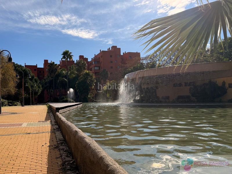 Foto b0f8aa01-d96c-45aa-a129-b6469c3b5b47. Piso  en puerto de Estepona Estepona