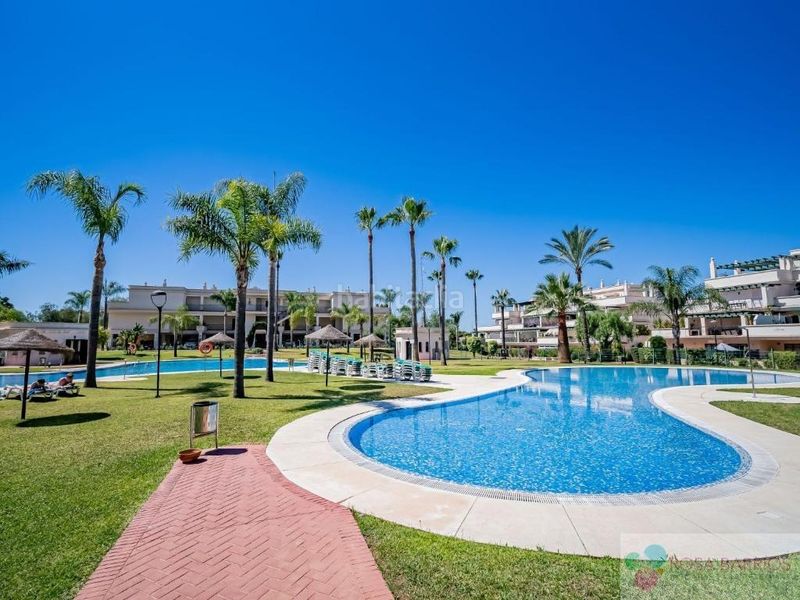 Foto 4b5641a7-e1cc-494e-b3ba-dcd5a126057b. Pis amb aparcament piscina a San Pedro de Alcántara Pueblo Marbella