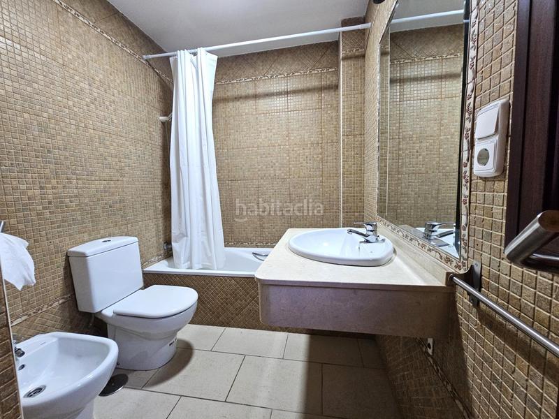 Foto 61b7994f-c86b-41c7-8dfc-c3e344644b66. Chalet mit parking pool in Novo Sancti Petri Chiclana de la Frontera