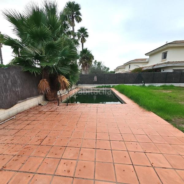 Foto a454960d-165a-4dd3-a8a3-d59b535ac633. Chalet mit parking pool in Novo Sancti Petri Chiclana de la Frontera