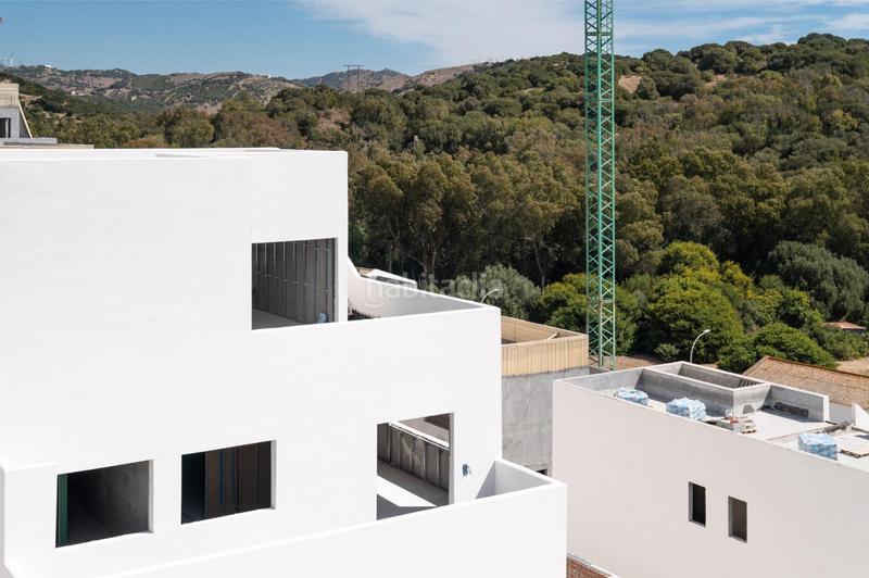 Foto b13c0d2d-1ff9-4508-a9a7-a3ff5e0592c0. Planta baja bajo de obra nueva en Tarifa ciudad Tarifa