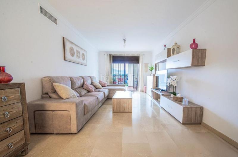 Foto 0db13025-bf08-40e6-bff0-814d4dc10ff5. Piano terra con parcheggio piscina in Riviera del Sol Mijas