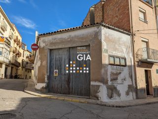 Casa a Plaça del pare gras 1. Casa