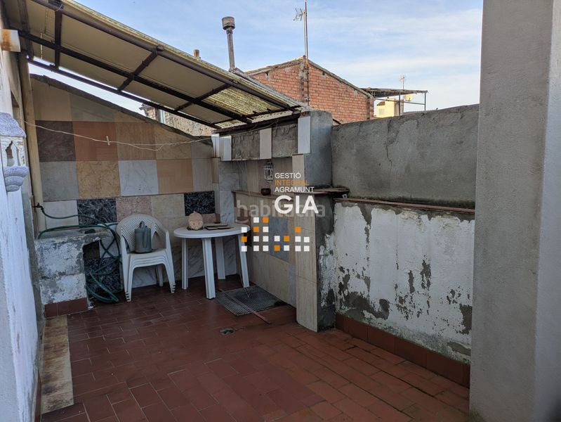 Foto 8a505f0e-2def-4eb5-be7c-0ecb458546d3. Casa en carrer de la carabassa de dalt 2 casa en venda al centre d' en Agramunt