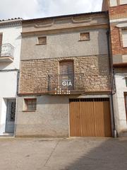 House  Carrer de la carretera 22. Casa en venda a butsènit d'urgell
