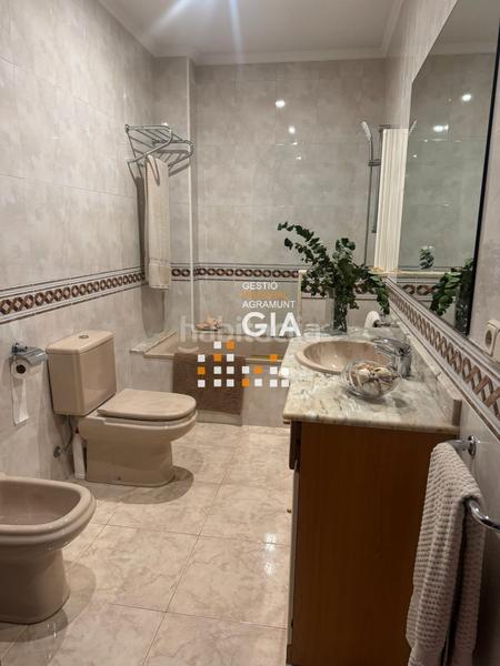 Foto a331d7ca-89d8-4857-8816-a43386d6e8f0. Casa a schiera in carrer de pompeu fabra 13 in Agramunt