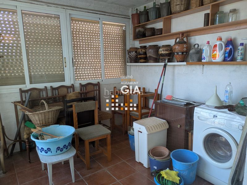 Foto 53f7e437-d196-4c75-bd3b-70f76fcc90ab. Piso en carrer del canal 6 pis en venda a en Agramunt