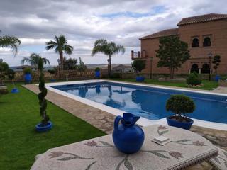 Chalet à Alcolea. Gran casa en alcolea