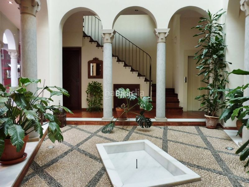 Foto d81977de-f50e-46ce-b4f6-6e921062626e. Casa amb calefacció aparcament a Centro Córdoba