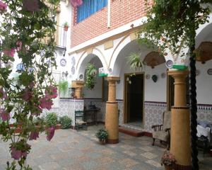 Casa in Sta. Marina - San Andrés - San Pablo - San Lorenzo. Casa en el realejo con la magdalena