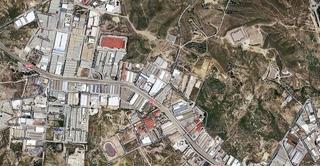 Terreny residencial a Carretera murcia. Parcela industrial urbanizada polígono la polvorista