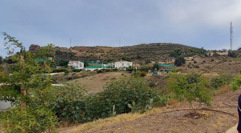 Foto e46d1c3d-42d3-418e-9fe0-00f980a5cad4. Terreny residencial a Almayate Bajo