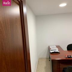 Alquiler Oficina en Centro. Se alquila despacho profesional