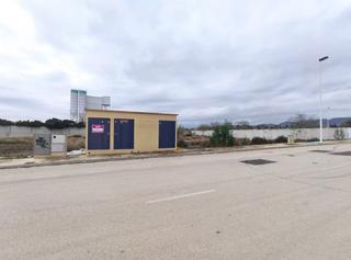 Terreny residencial a Calle molino chico 21. Parcela en el polígono industrial cabecicos blancos. librilla