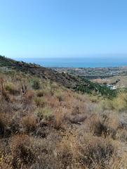 Terreny residencial a Benajarafe. Gran finca rústica con hermosas vistas