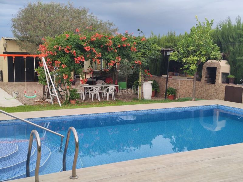 Foto 47f99bb4-eaf4-485d-95c0-3d4fb2b24555. Casa amb aparcament piscina a Carlota (La)