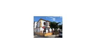 House in Fuensanta- Arcángel. Ideal para inversión, dos viviendas independientes, amplias posi