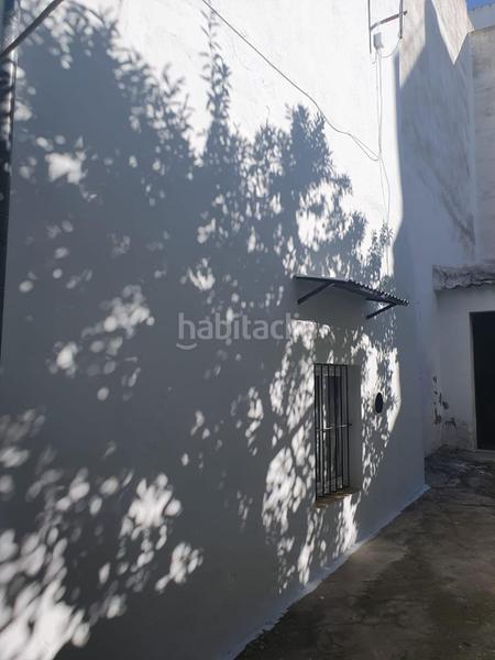 Foto 41849a57-fcda-4ab5-b94a-cf6414bf899d. Casa amb aparcament a Estepa