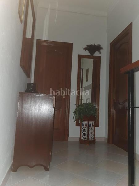 Foto 9759bdc8-1fa7-4d9c-9981-99df6e47cda5. Casa amb aparcament a Estepa