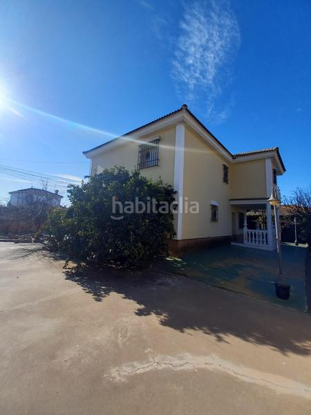Foto bed21ce0-ca98-4693-8a4e-1663cc3f5f9d. Chalet impresionante chalet a 8 minutos del zoco en Córdoba