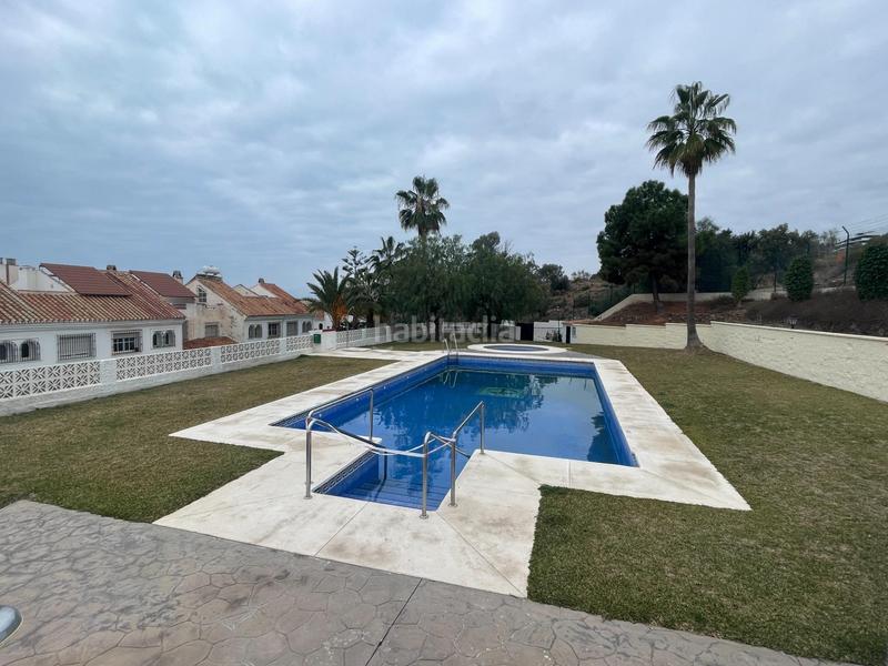 Foto 10a34442-d687-4828-8c32-313fd249c4fc. Maison jumelée avec parking piscine dans Lo Cea Rincón de la Victoria