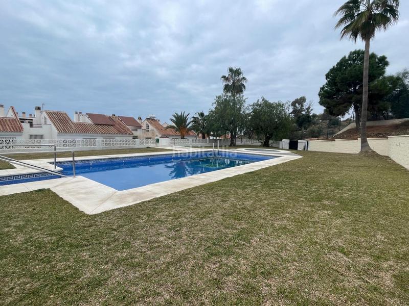 Foto 627392f5-2962-4b83-ac11-62051f96636a. Maison jumelée avec parking piscine dans Lo Cea Rincón de la Victoria