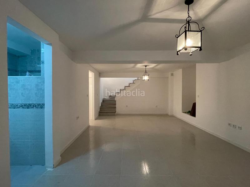 Foto 8b4a2fbb-5cf8-4238-a026-4ad7591960ac. Maison jumelée avec parking piscine dans Lo Cea Rincón de la Victoria