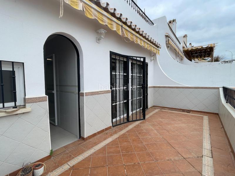 Foto ec893eb9-0f4a-4647-9b0e-1097b139f6a1. Maison jumelée avec parking piscine dans Lo Cea Rincón de la Victoria