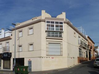 Local commercial à Gines. Local en venta en gines sevilla