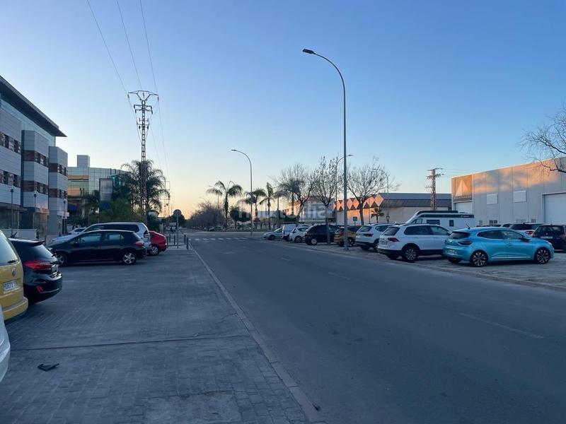 Foto d1e6097b-cc14-4bd1-bd34-57641740007d. Alquiler local comercial en principal 301 local en avda. principal del polígono industrial oeste. alcantarilla. en Murcia