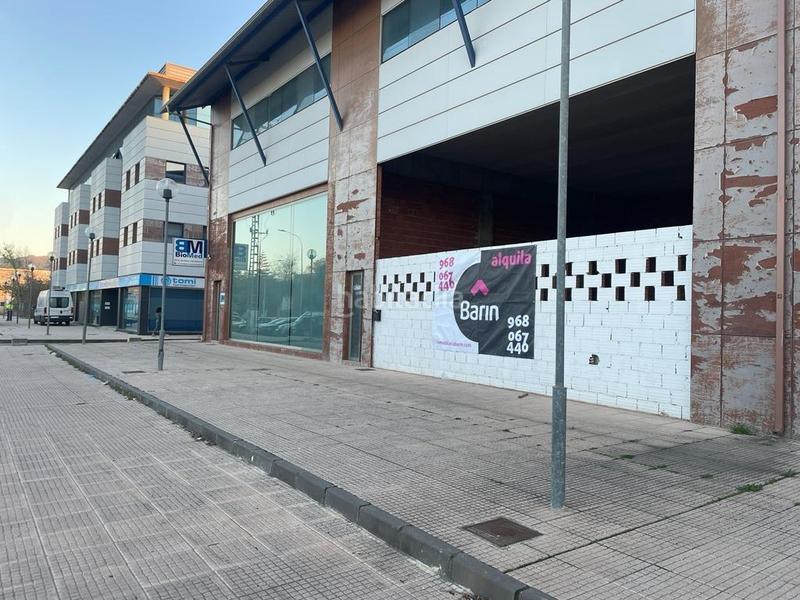Foto df0d0e4f-53b3-447f-838e-21b63e64de51. Alquiler local comercial en principal 301 local en avda. principal del polígono industrial oeste. alcantarilla. en Murcia