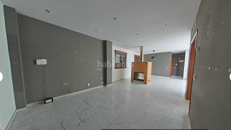 Foto 6cc962c1-aea8-4a07-babe-1042d46762d1. Dúplex amb piscina a Cruz Roja Sevilla