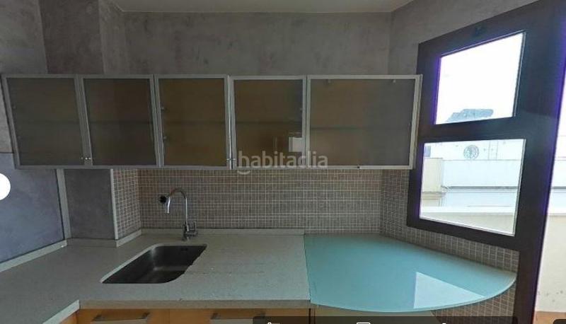 Foto 9eef1a87-3156-4dab-88d1-508a5e05635b. Dúplex amb piscina a Cruz Roja Sevilla