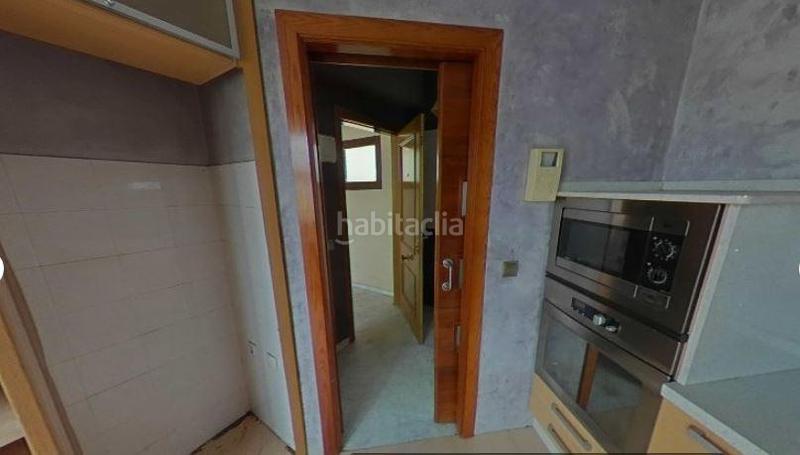 Foto a225842b-1f09-4156-824a-be3b578ebb9c. Dúplex amb piscina a Cruz Roja Sevilla